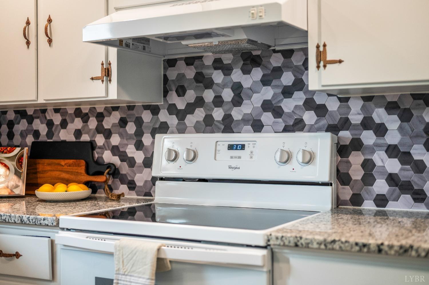 184 Crestview Drive Rustburg, VA 24588 - Photo 14 of 68