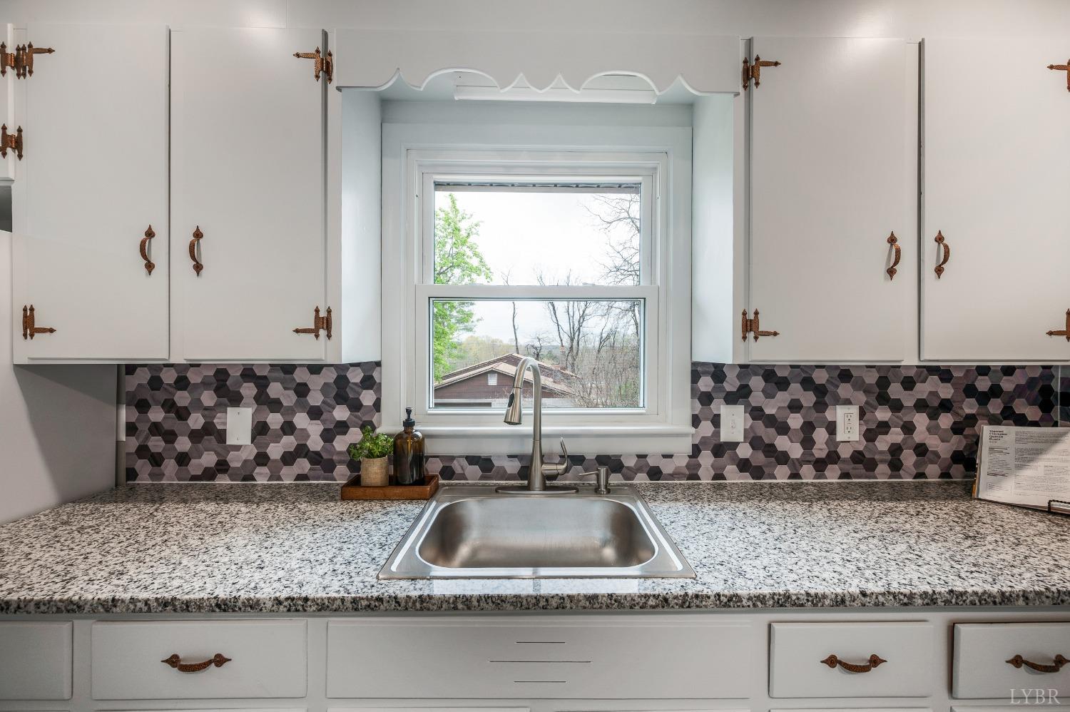 184 Crestview Drive Rustburg, VA 24588 - Photo 15 of 68