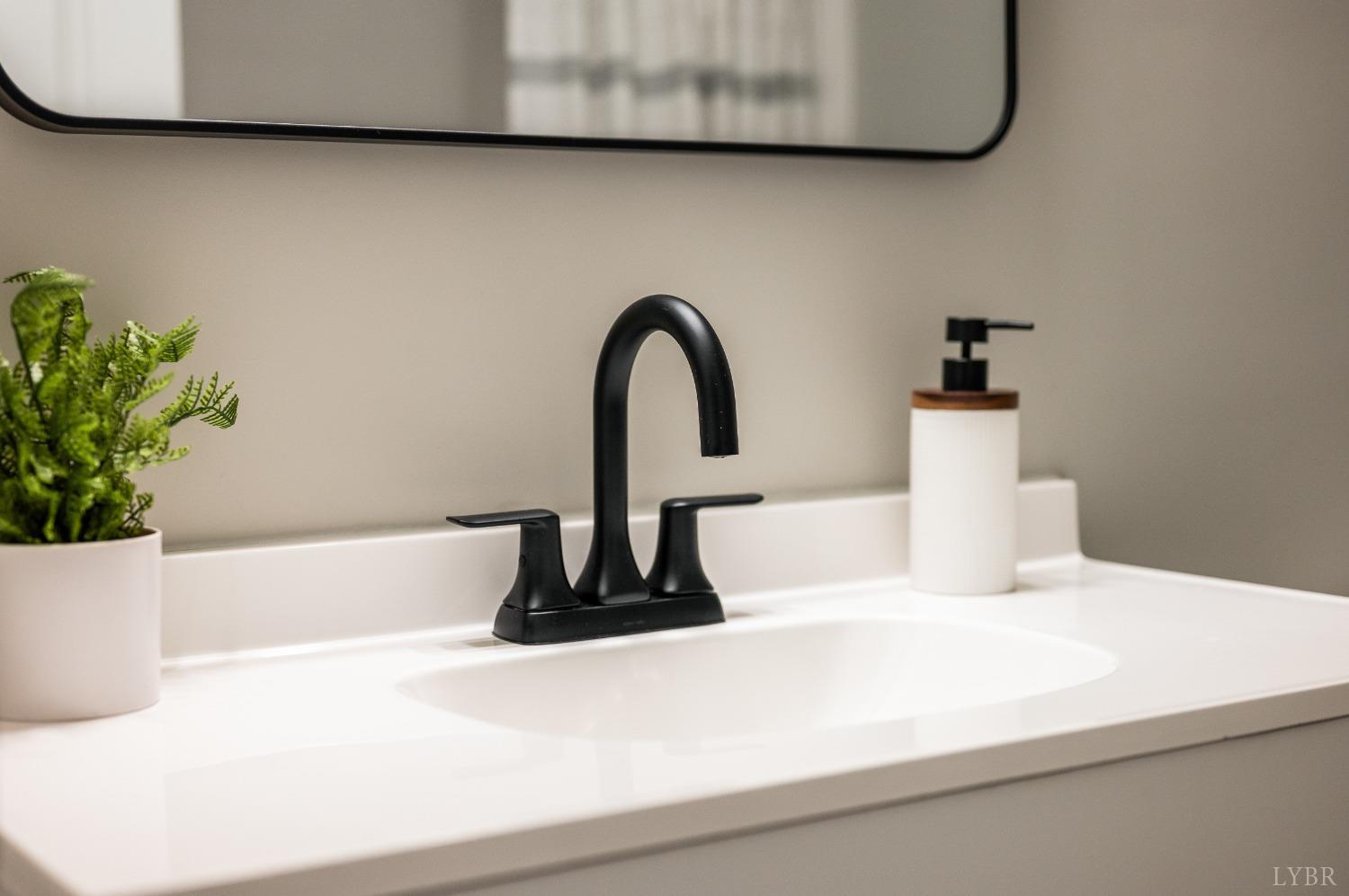 184 Crestview Drive Rustburg, VA 24588 - Photo 23 of 68