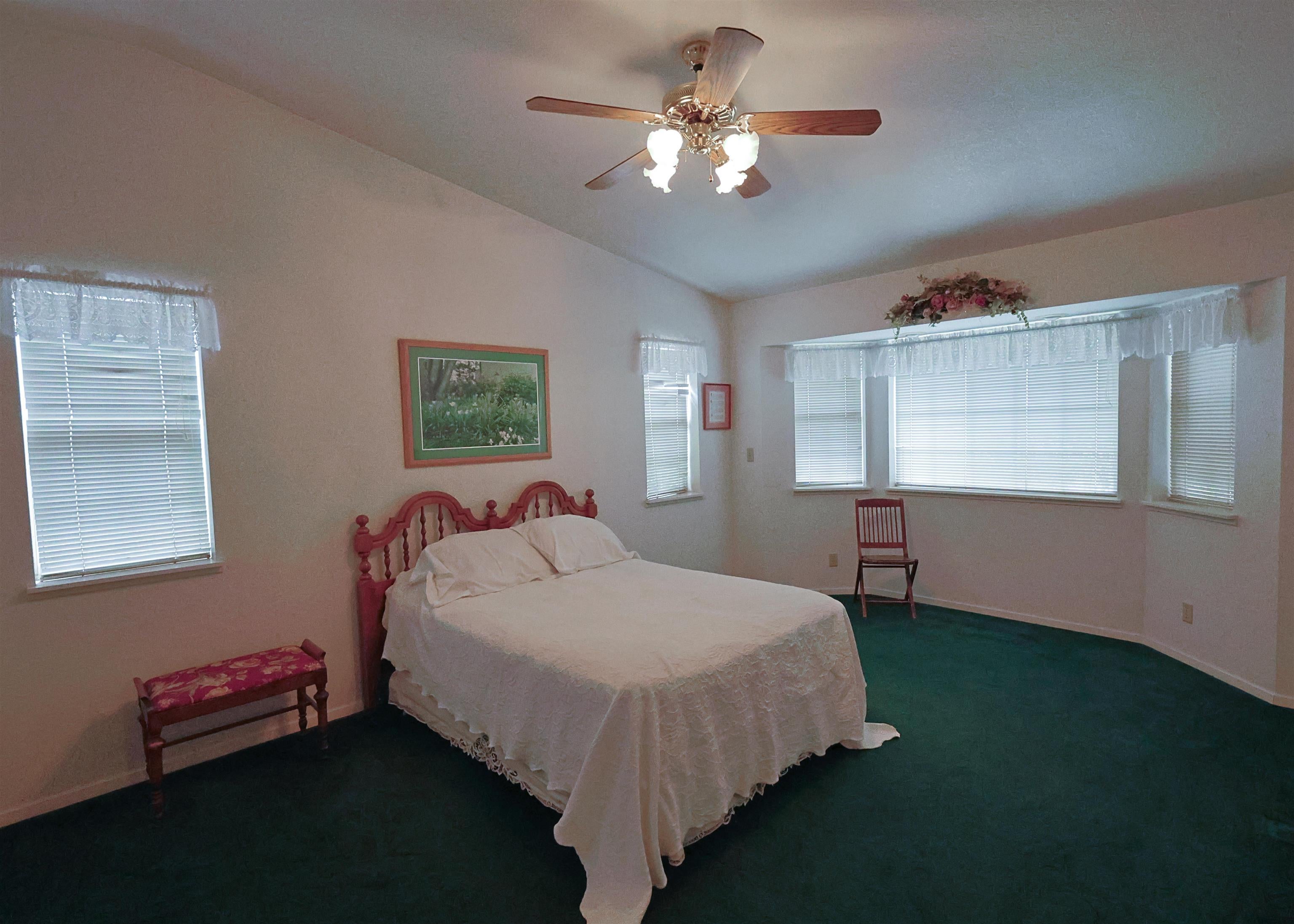 215 Humbug Road Yreka, CA 96097 - Photo 17 of 28 Gallery Image 17