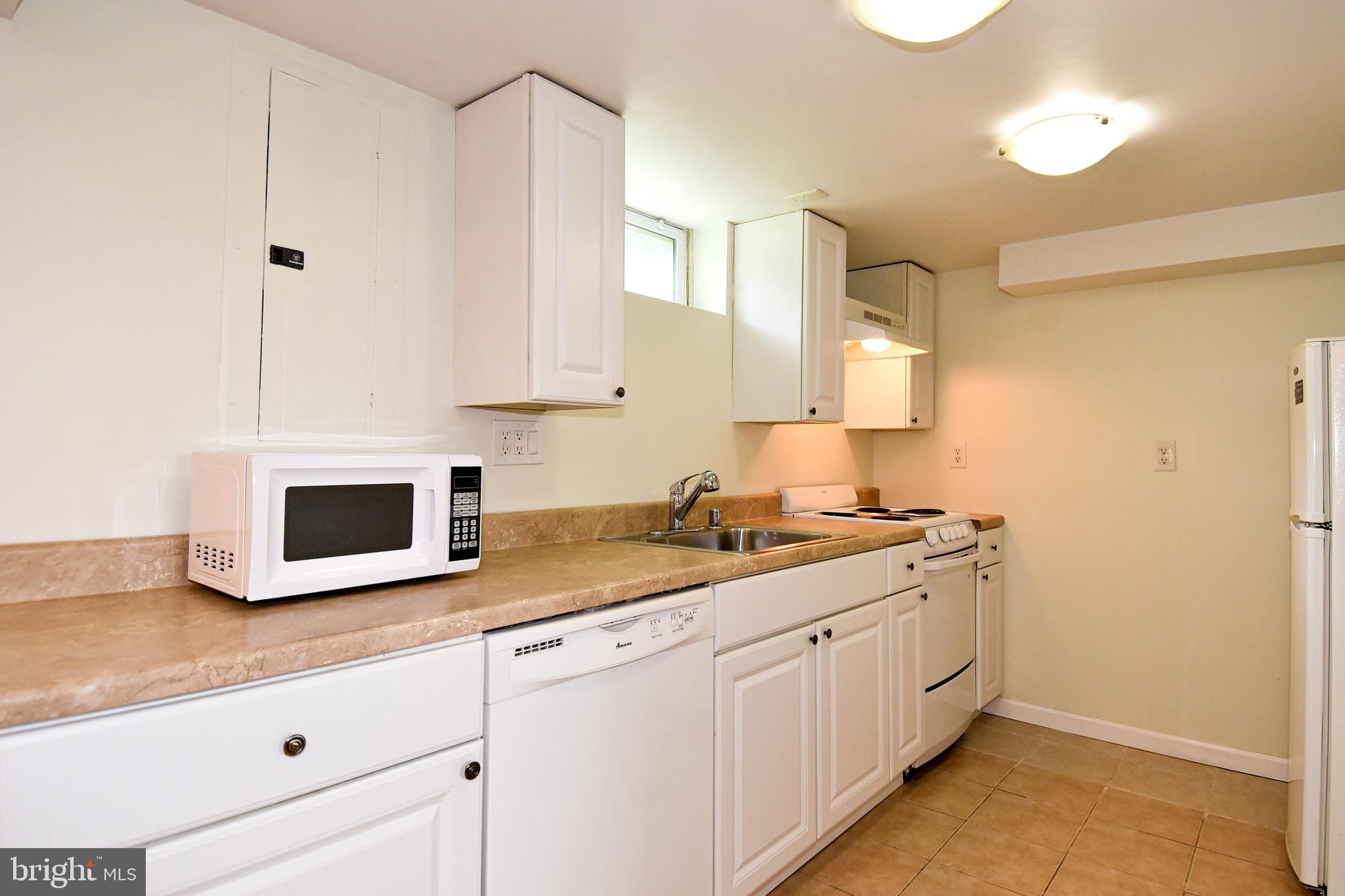 12200 Dewey Road Silver Spring, MD 20906 - Photo 17 of 24