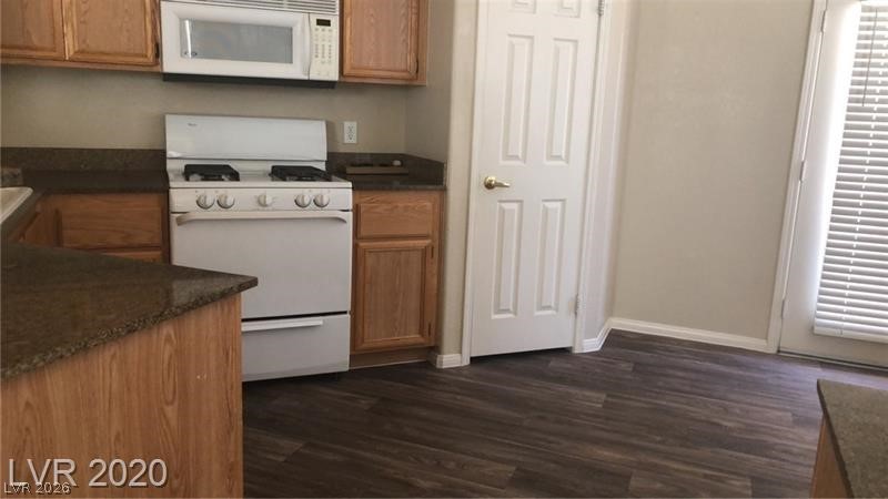 10550 West Alexander Road, Unit 1040 Las Vegas, NV 89129 - Photo 7 of 13