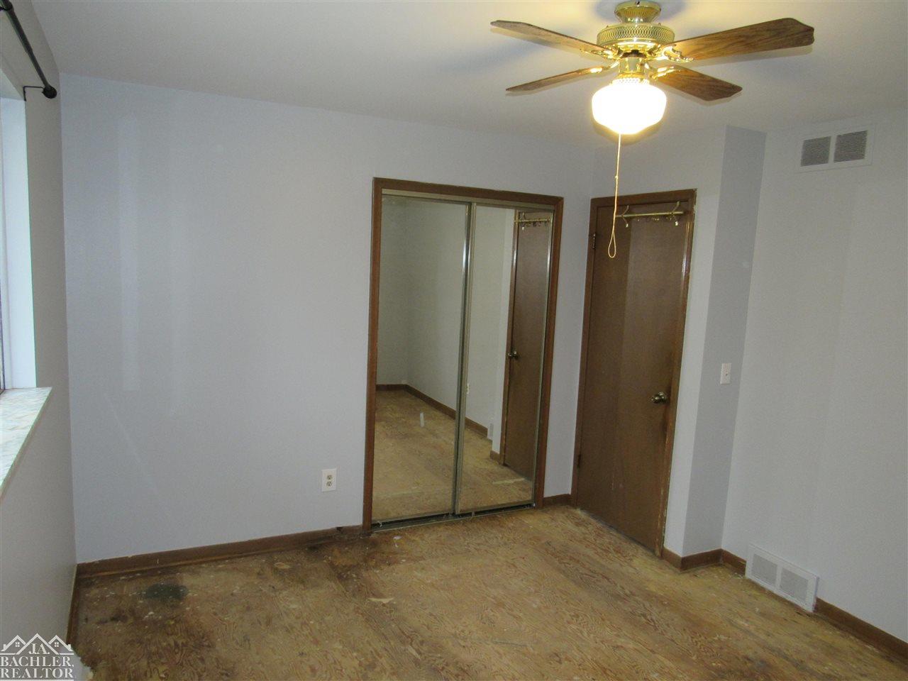 7486 Arnold Road Marine City, MI 48039 - Photo 14 of 25 2nd Bedroom