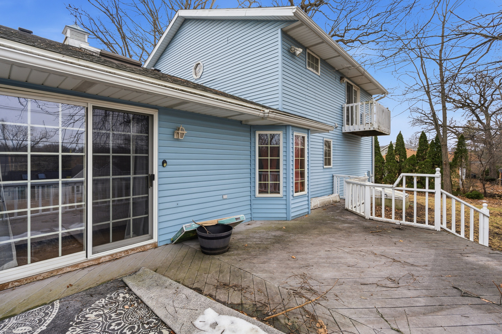 621 Huntley Terrace Crete, IL 60417 - Photo 27 of 31 a view of a house with a large window