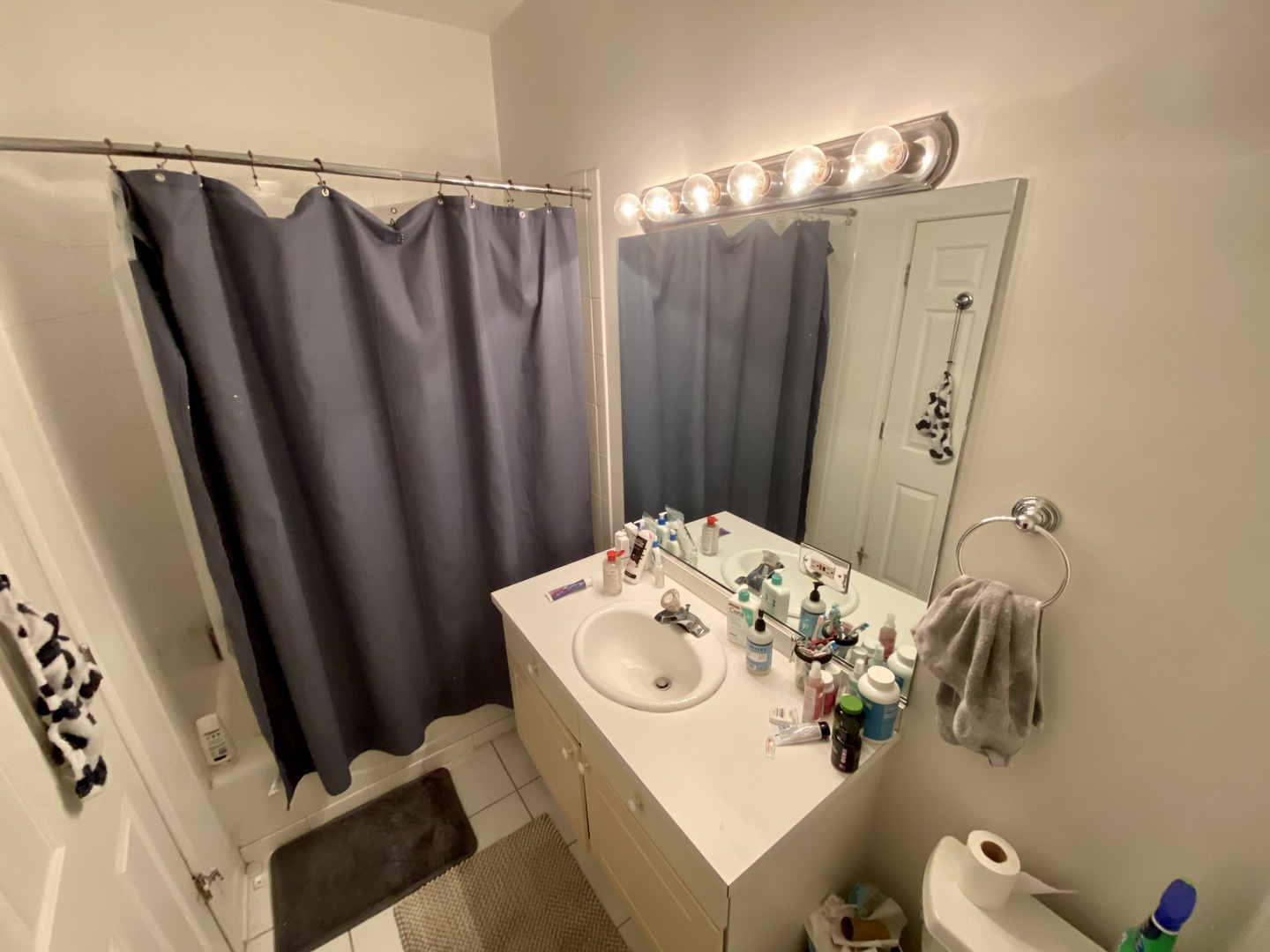3033 North Racine Avenue, Unit 1 Chicago, IL 60657 - Photo 20 of 25 Gallery Image 20