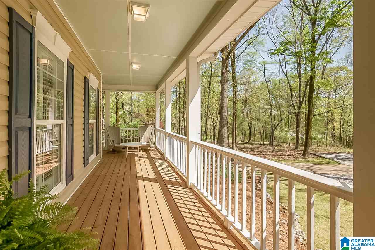 140 Chestnut Drive Alabaster, AL 35007 - Photo 3 of 39