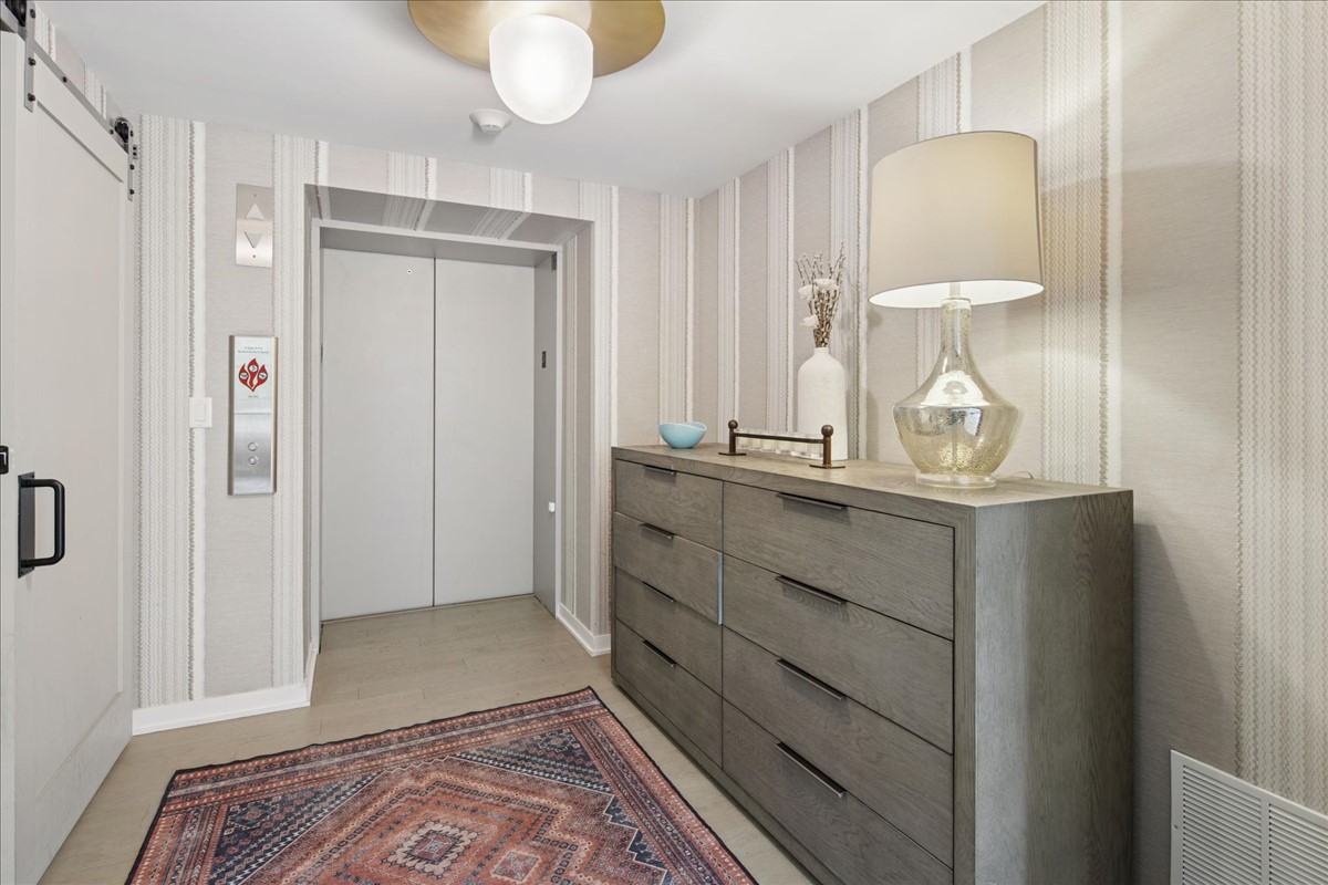 1400 West Monroe Street, Unit 2A Chicago, IL 60607 - Photo 2 of 40