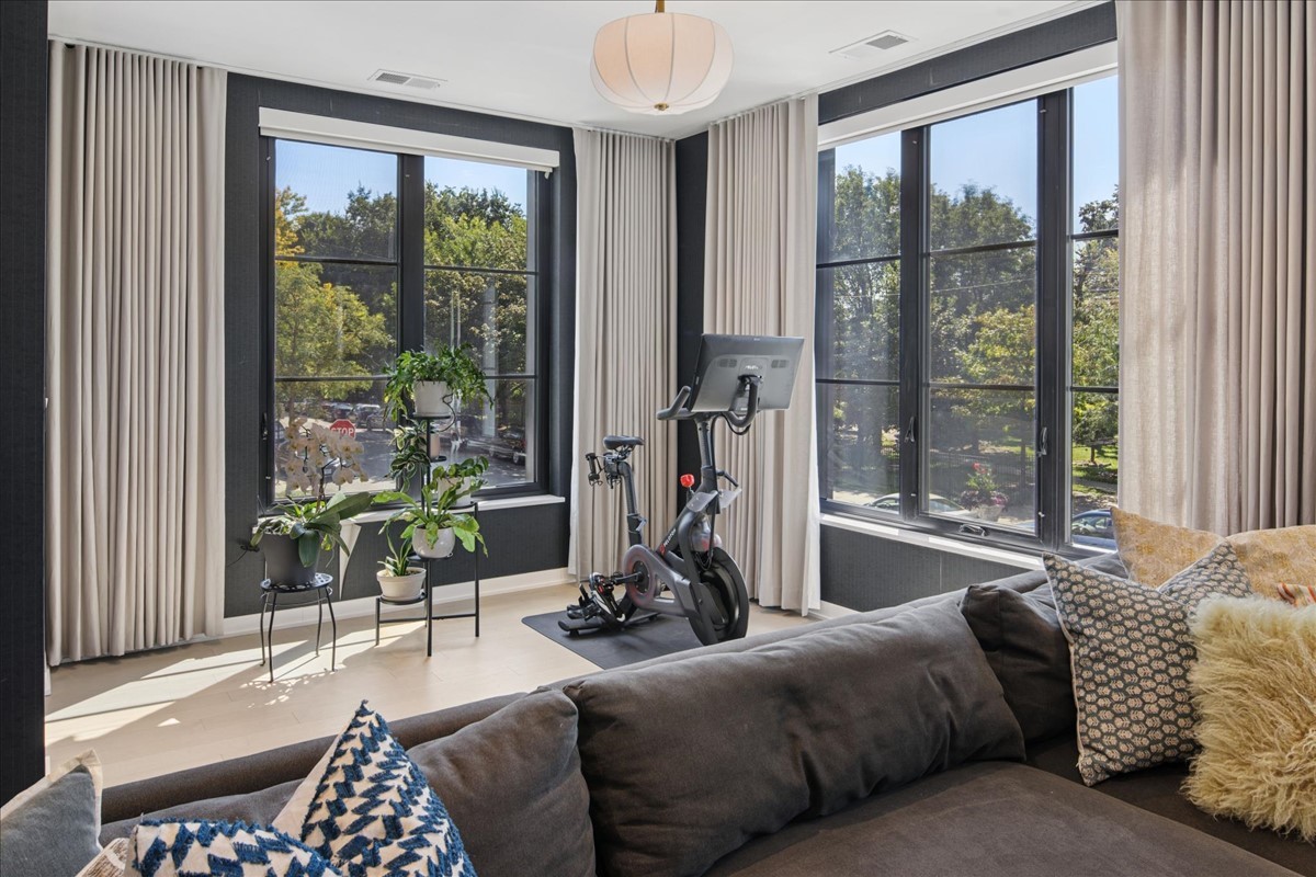 1400 West Monroe Street, Unit 2A Chicago, IL 60607 - Photo 32 of 40