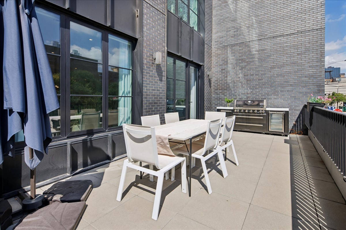 1400 West Monroe Street, Unit 2A Chicago, IL 60607 - Photo 38 of 40