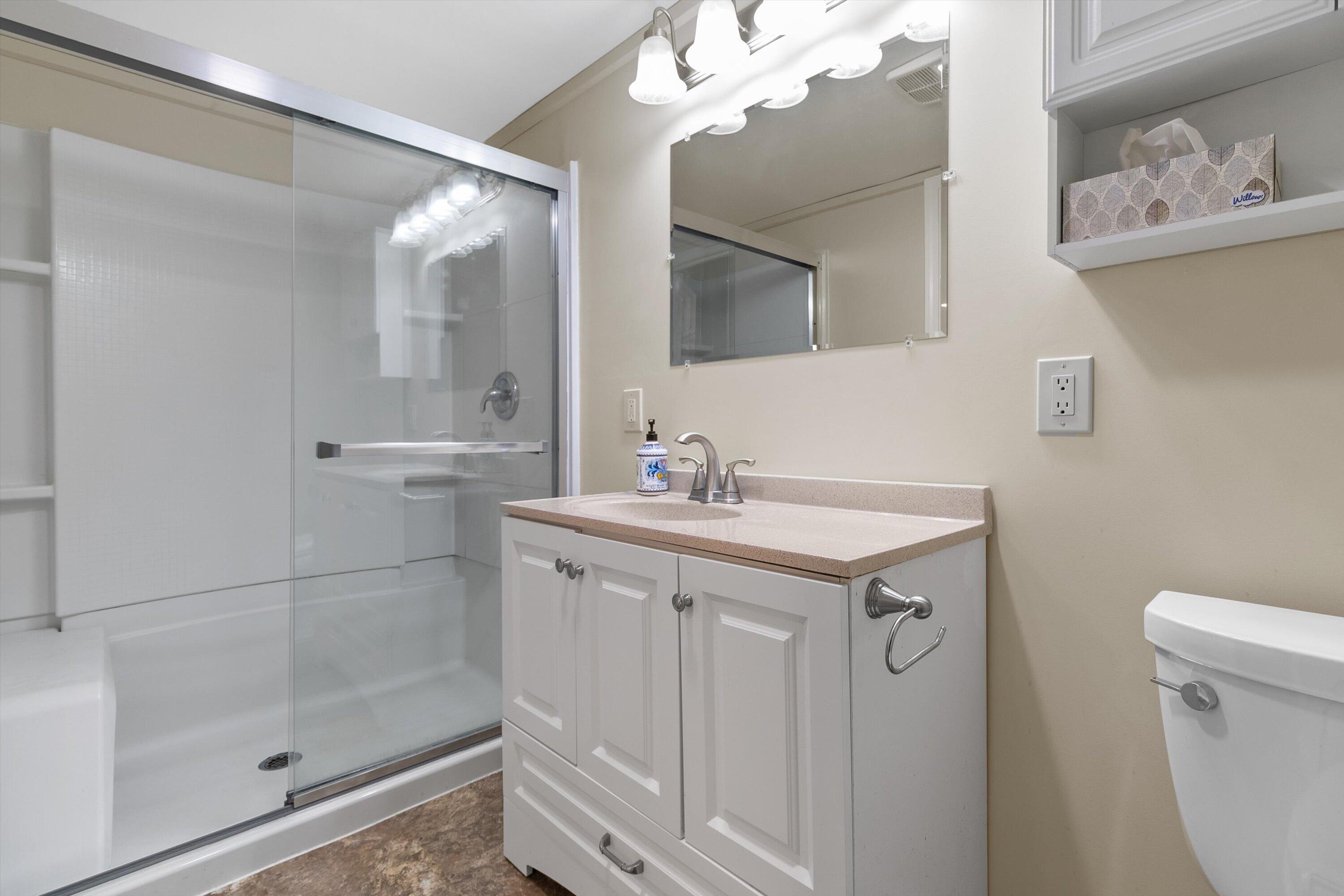 3801 Charles Street Racine, WI 53402 - Photo 18 of 28 21-E6A9380
