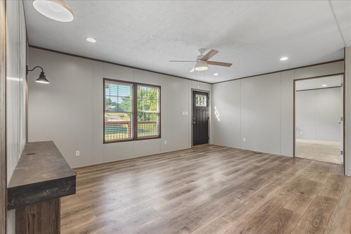 403 West Bank Street Athens, TN 37303 - Photo 6 of 24