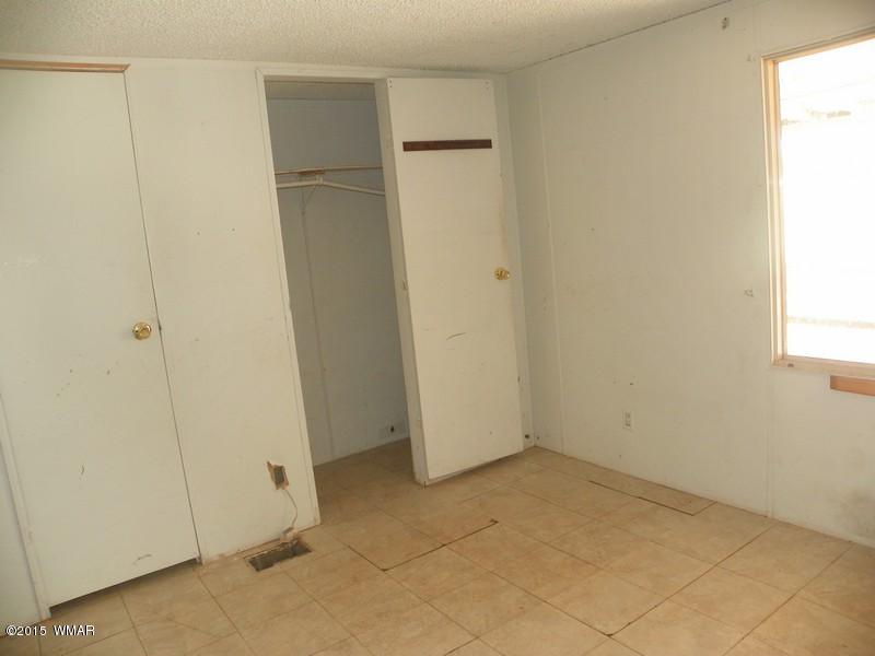 4452 East Pinto Road Snowflake, AZ 85937 - Photo 13 of 21 a view of an empty room