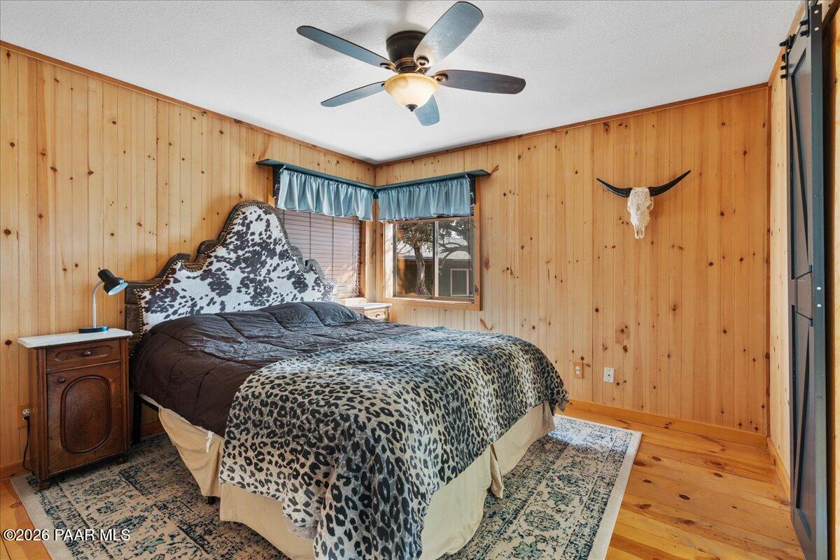 33694 Gallina Road Seligman, AZ 86337 - Photo 15 of 35 14-Primary Bedroom