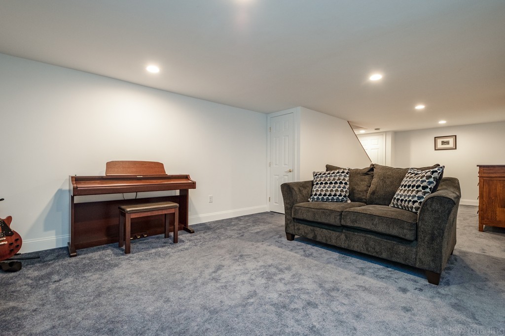 12 Oak Ridge Drive, Unit 6 Maynard, MA 01754 - Photo 22 of 26