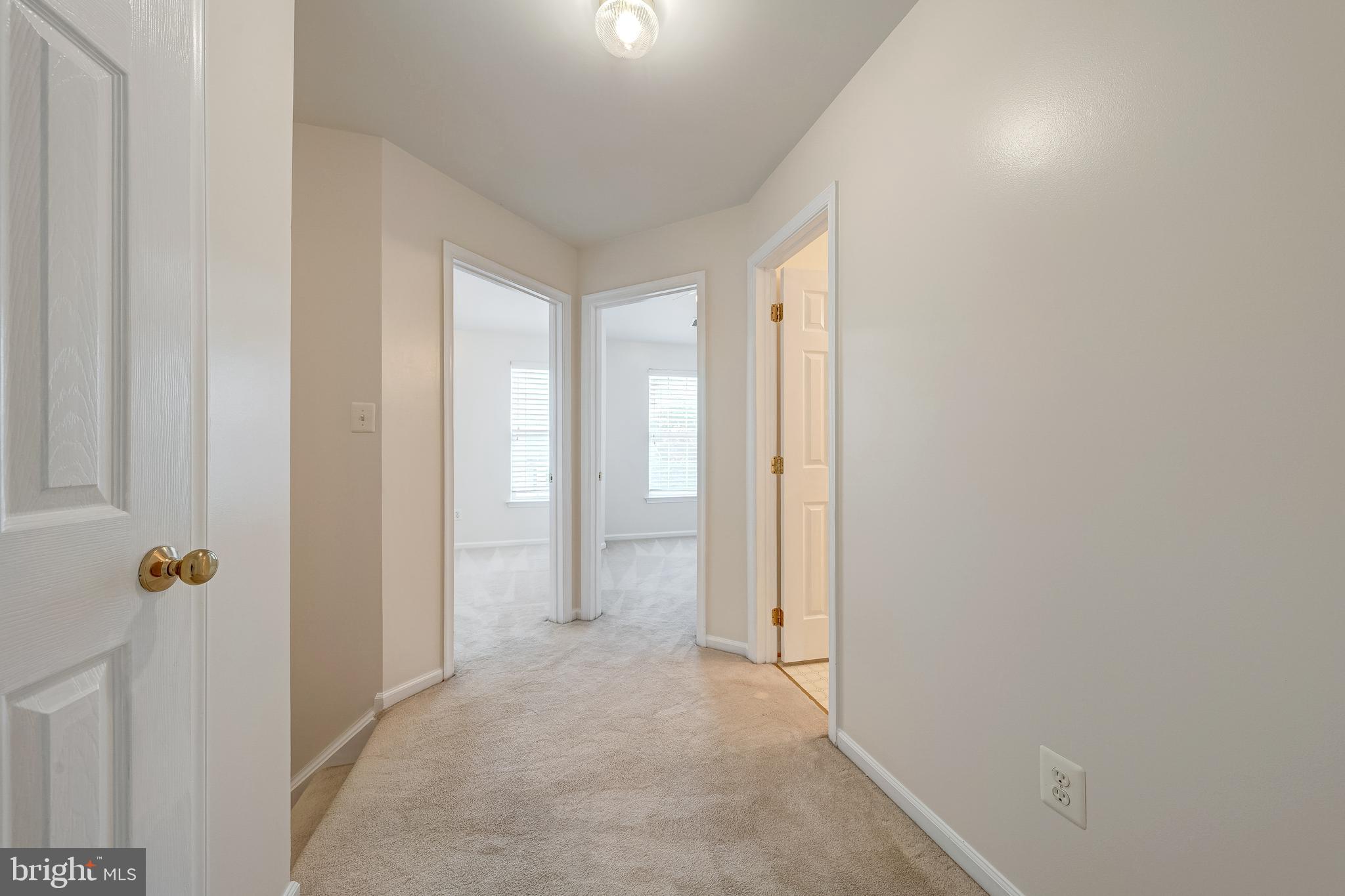 11444 Heritage Commons Way Reston, VA 20194 - Photo 15 of 35 a view of a bathroom with a shower