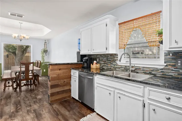 $269,000 | 6934 Dundee Drive, Corpus Christi, TX 78413