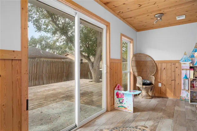 $269,000 | 6934 Dundee Drive, Corpus Christi, TX 78413