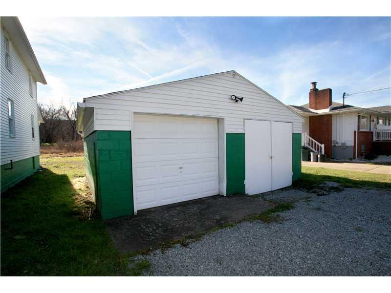 914 Armbrust Hecla Road Mount Pleasant, PA 15666 - Photo 9 of 9 Parking Lot/Garage.