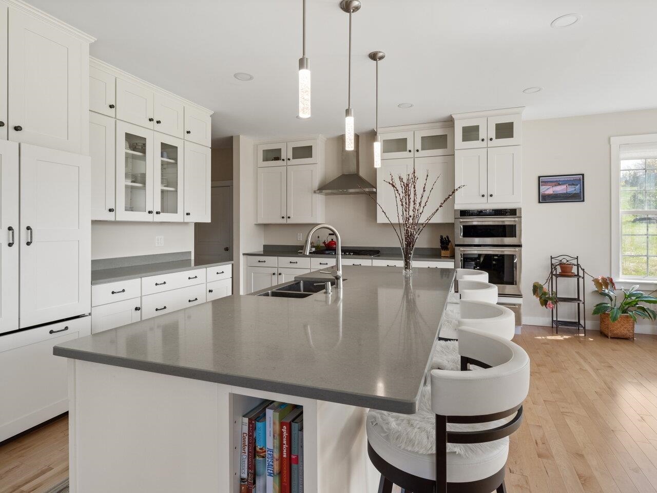 42 Irish Farm Road South Burlington, VT 05403 - Photo 9 of 40