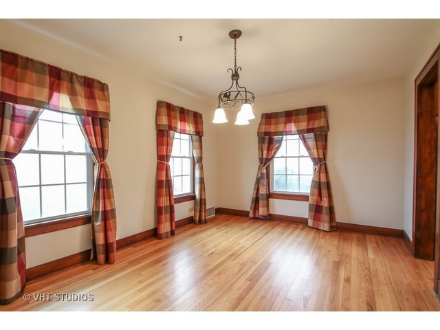9103 Fink Road Harvard, IL 60033 - Photo 5 of 18