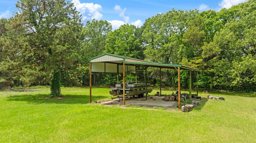 9157 Highway 271 Powderly, TX 75473 - Photo 21 of 28