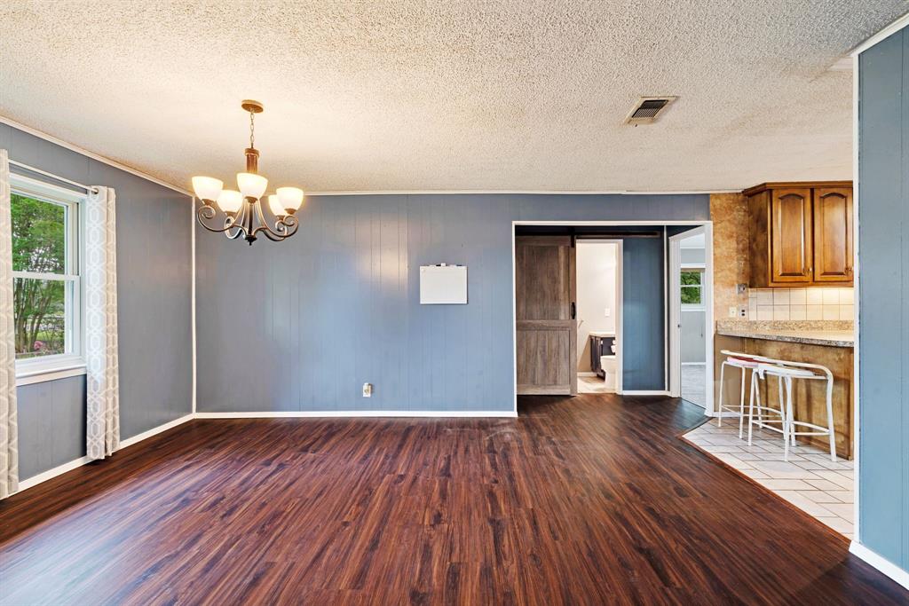 9157 Highway 271 Powderly, TX 75473 - Photo 6 of 28