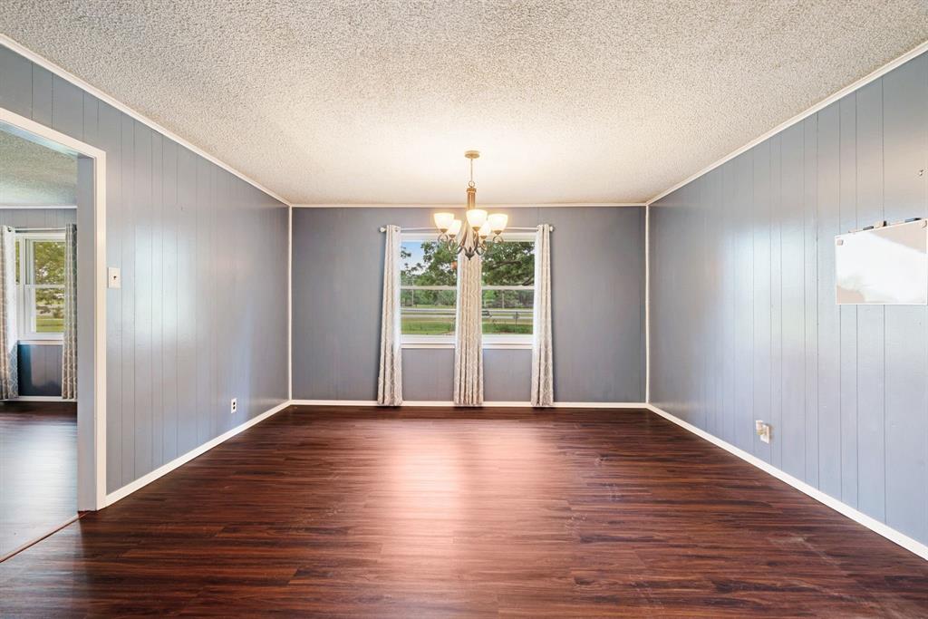 9157 Highway 271 Powderly, TX 75473 - Photo 10 of 28