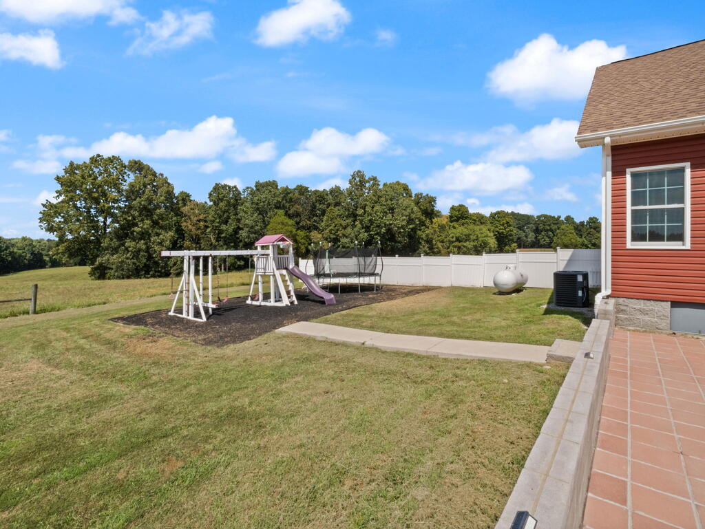 891 Jerry Arnold Road Manitou, KY 42436 - Photo 52 of 90 Gallery Image 52