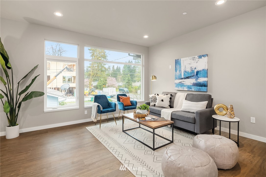 18028 10th Avenue Northeast, Unit C Shoreline, WA 98155 - Photo 11 of 20