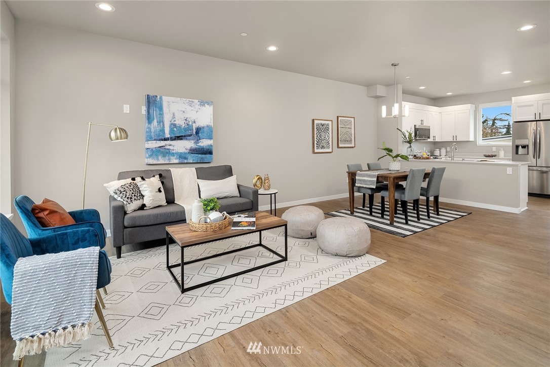 18028 10th Avenue Northeast, Unit C Shoreline, WA 98155 - Photo 12 of 20