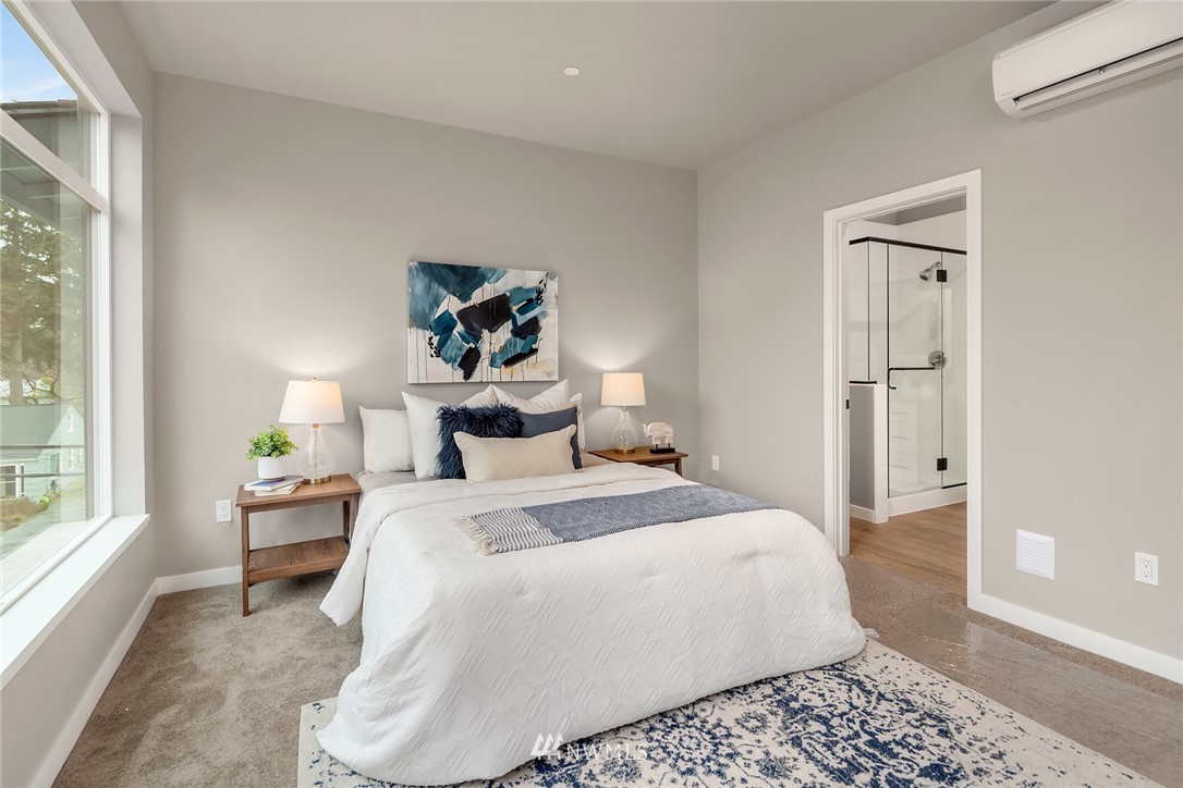 18028 10th Avenue Northeast, Unit C Shoreline, WA 98155 - Photo 17 of 20