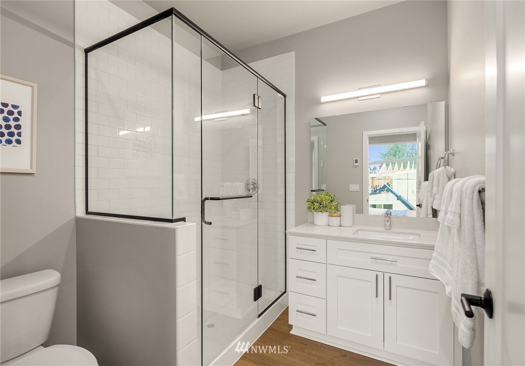 18028 10th Avenue Northeast, Unit C Shoreline, WA 98155 - Photo 18 of 20