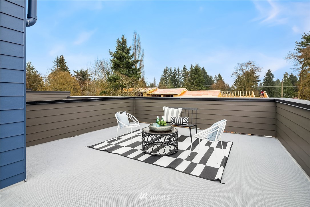 18028 10th Avenue Northeast, Unit C Shoreline, WA 98155 - Photo 19 of 20