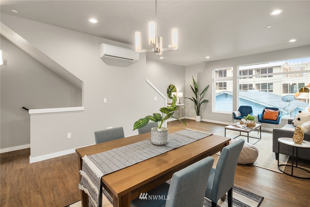 18028 10th Avenue Northeast, Unit C Shoreline, WA 98155 - Photo 9 of 20