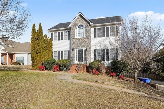 $395,000 | 802 Lisa Run Court, Kernersville, NC 27284