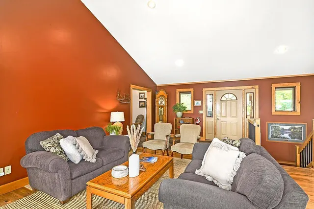 $839,000 | 7458 39th Avenue Northwest, Alexandria, MN 56308