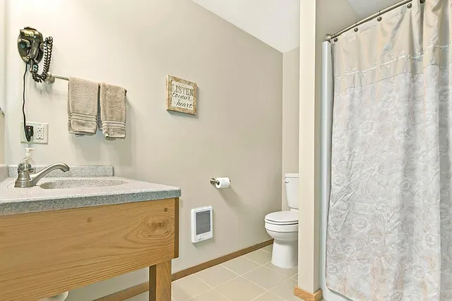 $839,000 | 7458 39th Avenue Northwest, Alexandria, MN 56308