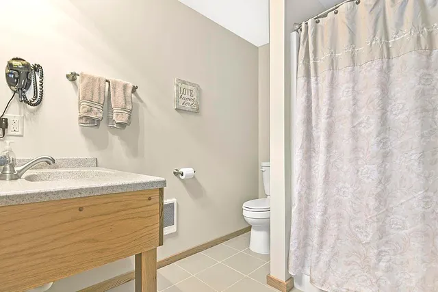 $839,000 | 7458 39th Avenue Northwest, Alexandria, MN 56308