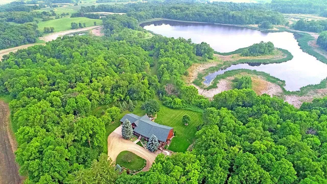 $839,000 | 7458 39th Avenue Northwest, Alexandria, MN 56308