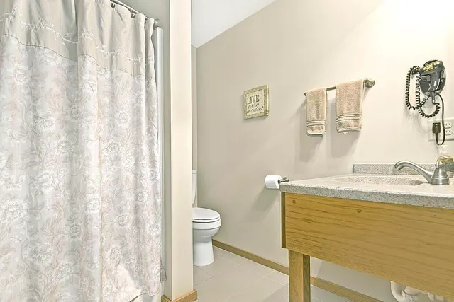 $839,000 | 7458 39th Avenue Northwest, Alexandria, MN 56308