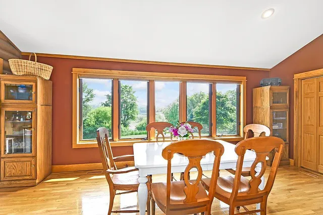 $839,000 | 7458 39th Avenue Northwest, Alexandria, MN 56308