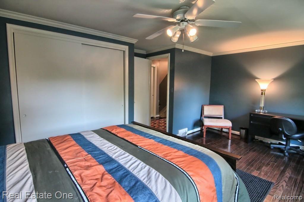 6785 Halyard Road Bloomfield Hills, MI 48301 - Photo 23 of 40 2nd Bedroom 2nd View.jpg