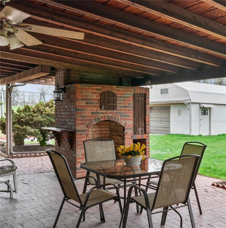 1392 Harmony Road Baden, PA 15005 - Photo 13 of 19