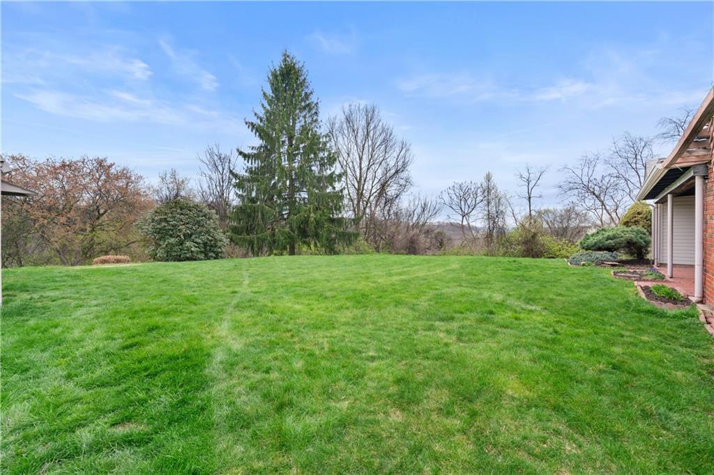 1392 Harmony Road Baden, PA 15005 - Photo 17 of 19