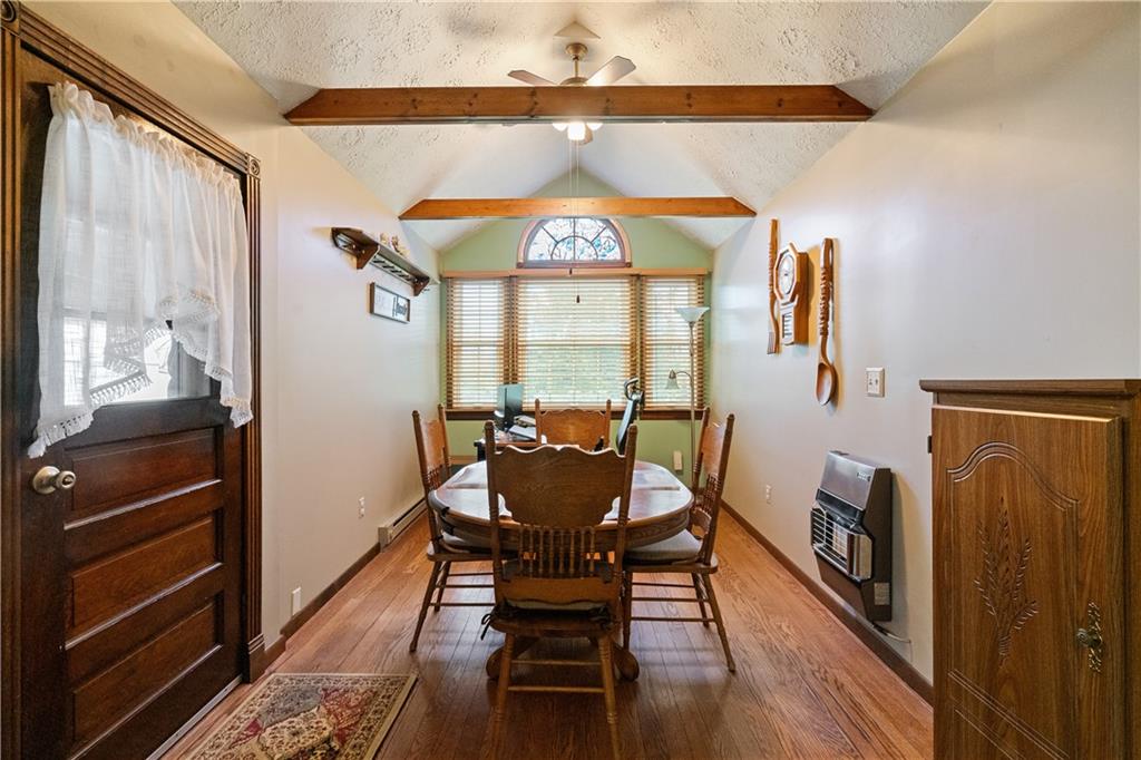 1392 Harmony Road Baden, PA 15005 - Photo 5 of 19