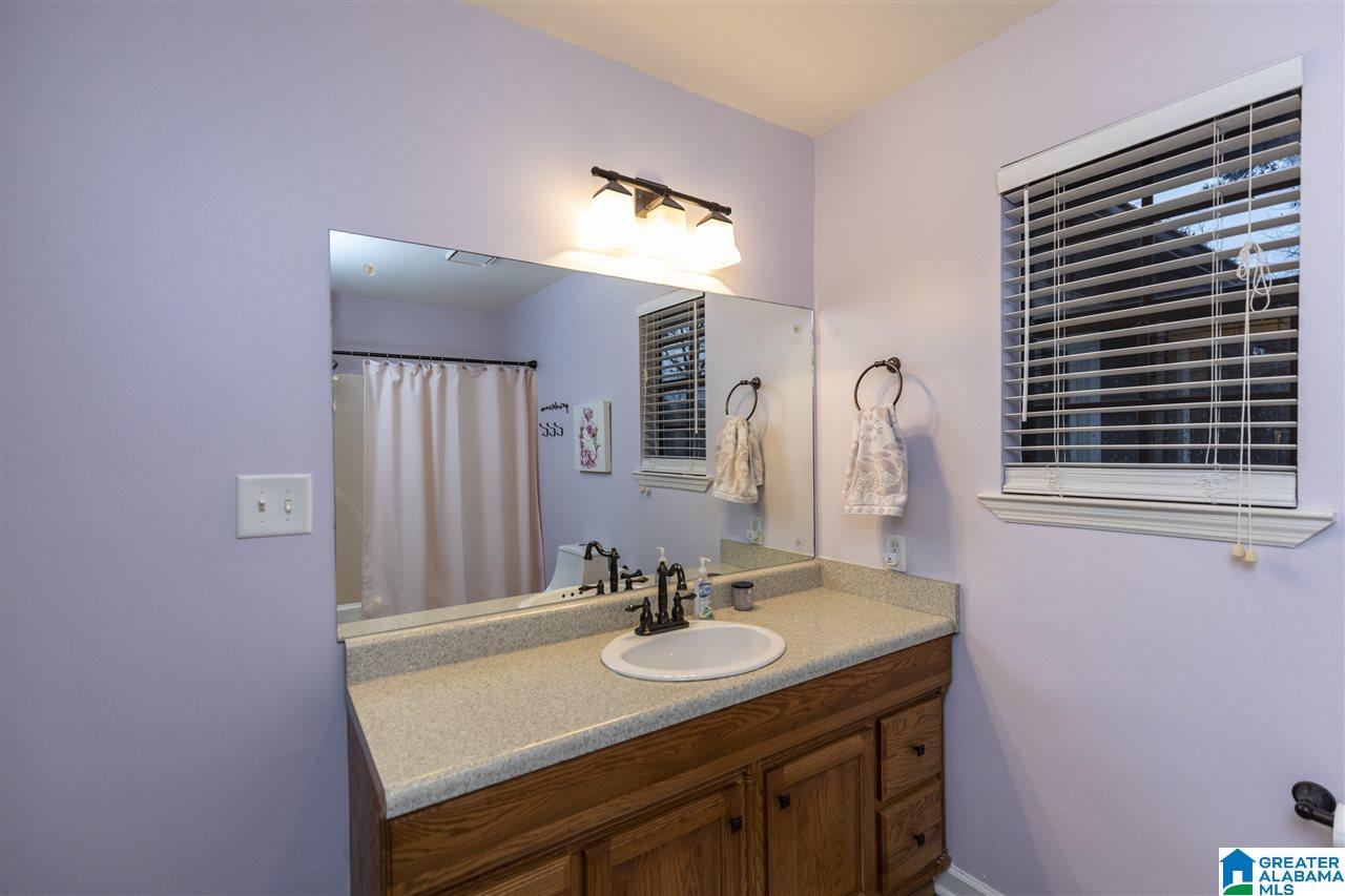 1879 Shannon Road Bessemer, AL 35022 - Photo 25 of 33