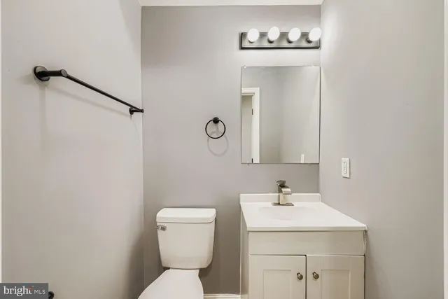 $215,000 | 1520 Appleton Street, Baltimore, MD 21217