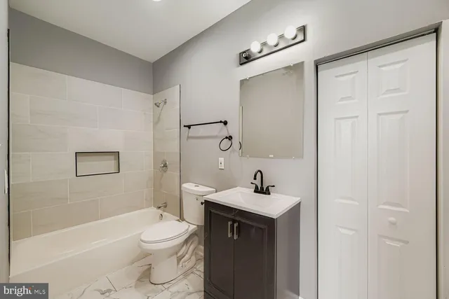 $215,000 | 1520 Appleton Street, Baltimore, MD 21217