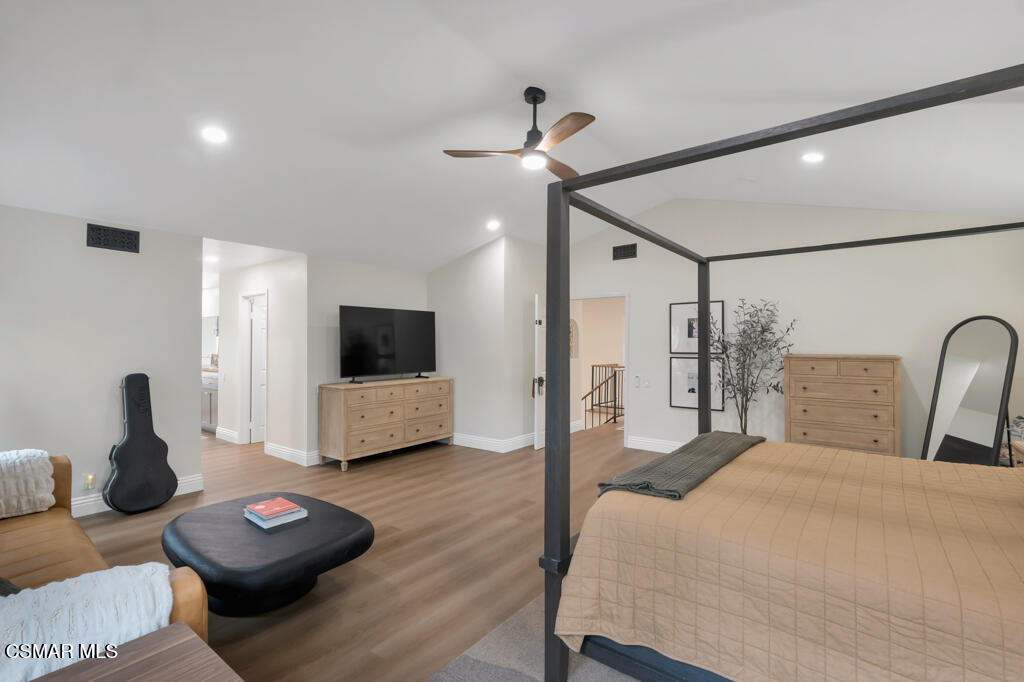 12208 Cherry Grove Street Moorpark, CA 93021 - Photo 33 of 85 12208 Cherry Grove St-HsHProd-51