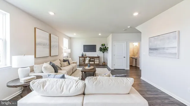 $696,870 | 449 Liberty Trail, Sellersville, PA 18960